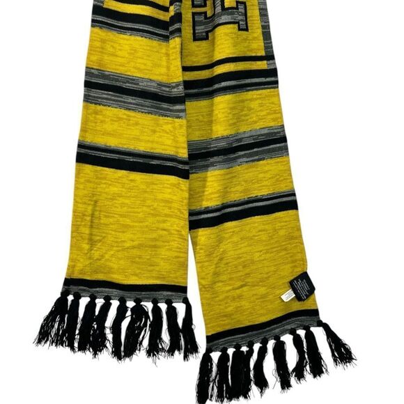 Wizarding World Of Harry Potter Hufflepuff Long Scarf fringe Harry Potter Long - Picture 10 of 11